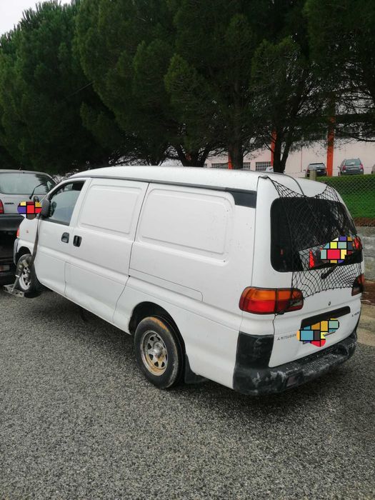 Carrinha Mitsubishi L400 de 1997 para peças
