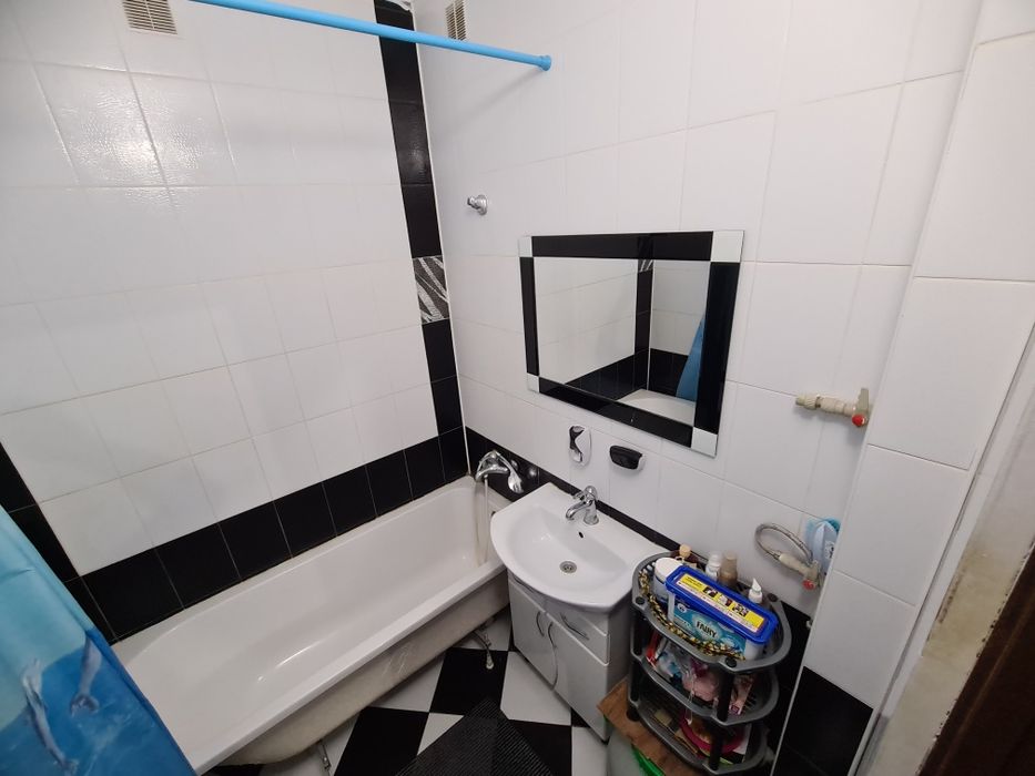 Продаю 2 комнатную квартиру  73 кв.м Северная звезда.