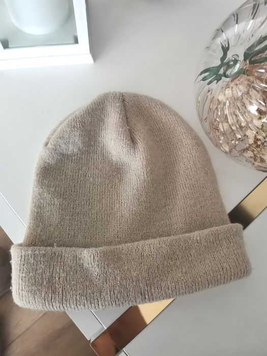 Czapka beżowa dziecięca chłopiec dziewczynka