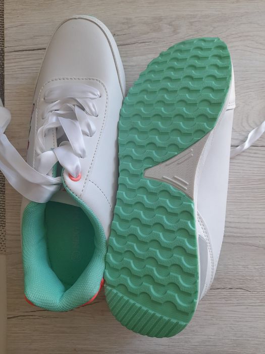 Buty sportowe, Tenisówki, 38,nowe