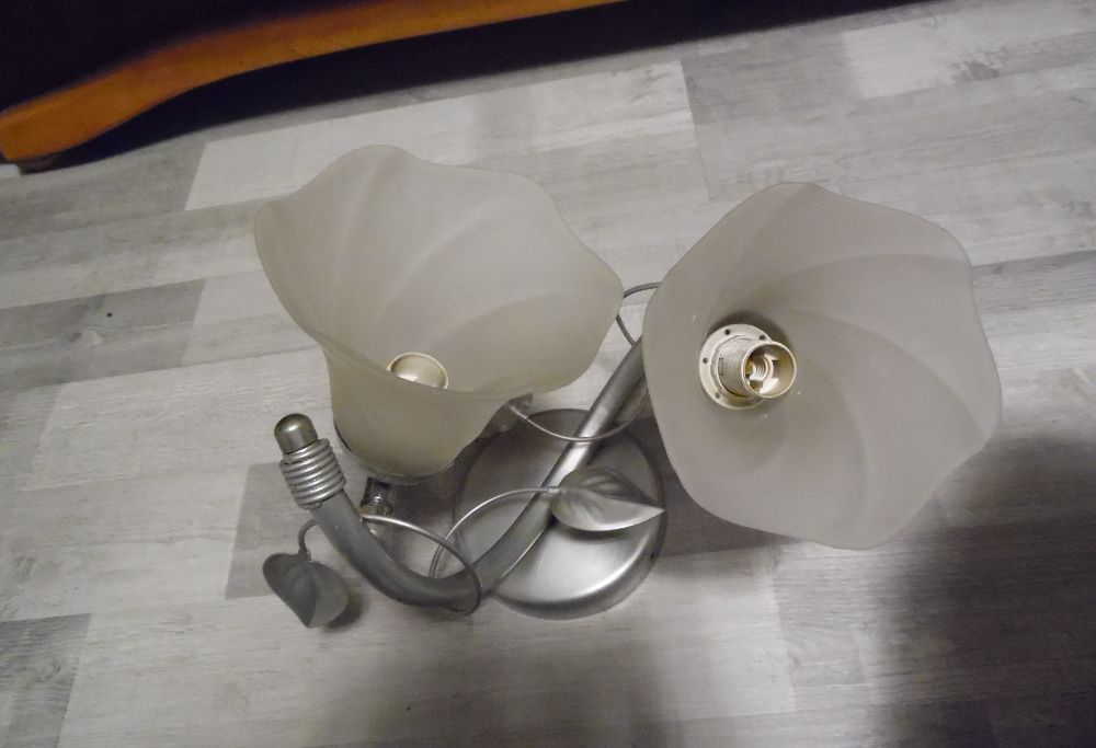 Lampa sufitowa z 2 kloszami