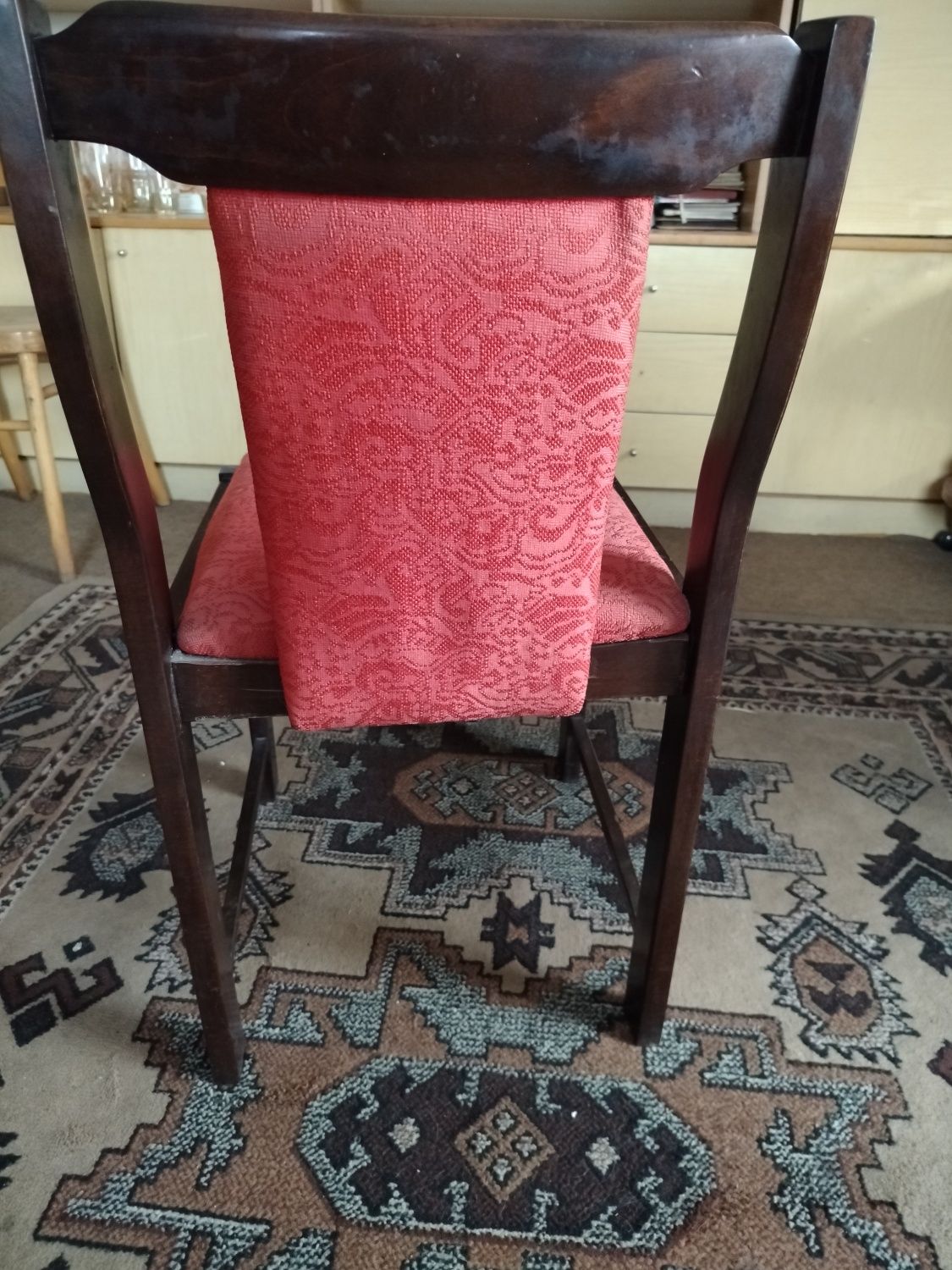 Krzesło tapicerowane PRL do renowacjii