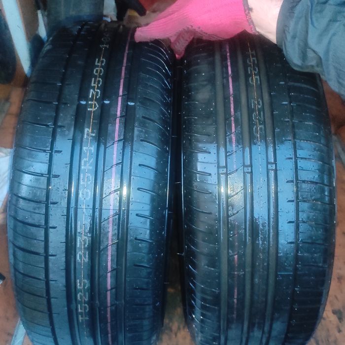 Nexen nfera ru1 235 65 r17