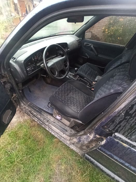 Volkswagen passat b3 1993 1.8