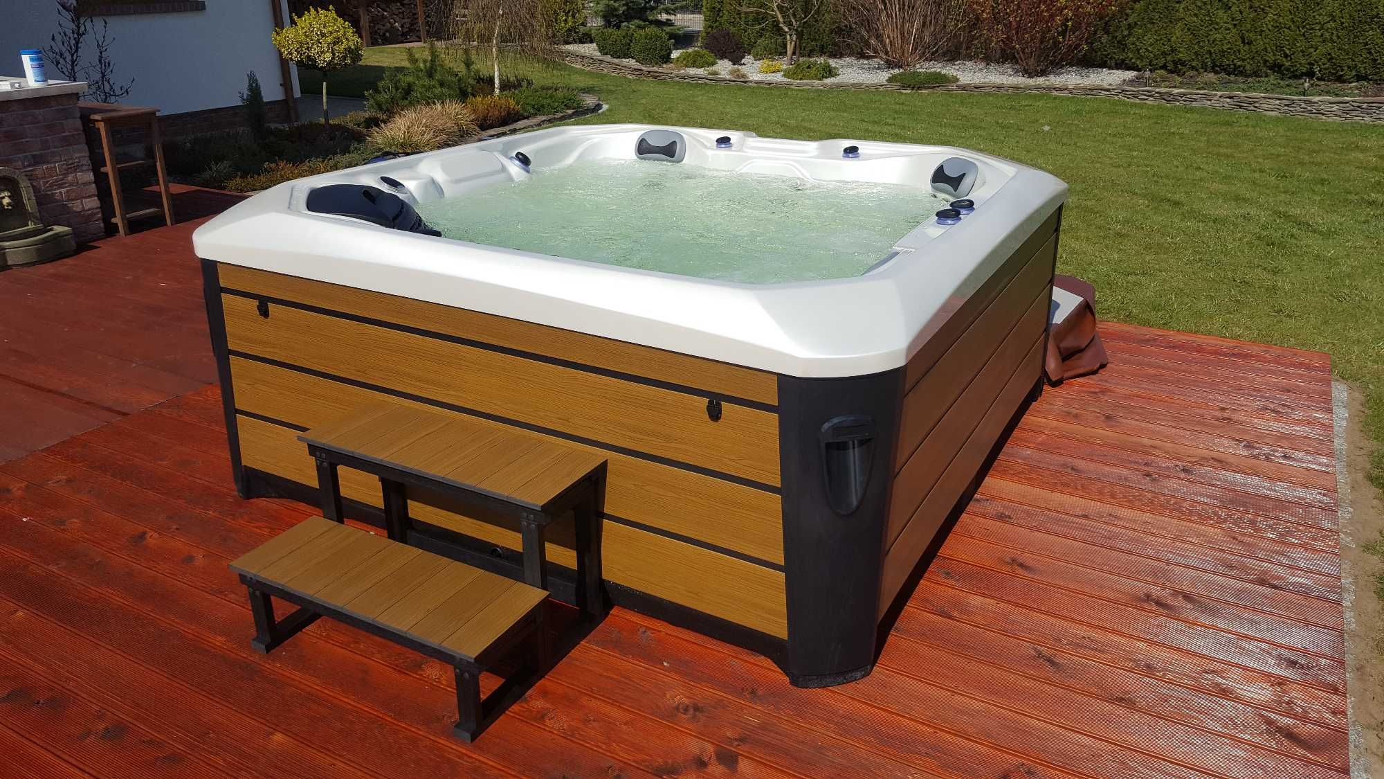 Wanna SPA Jacuzzi MADERA 600 *Exclusive*