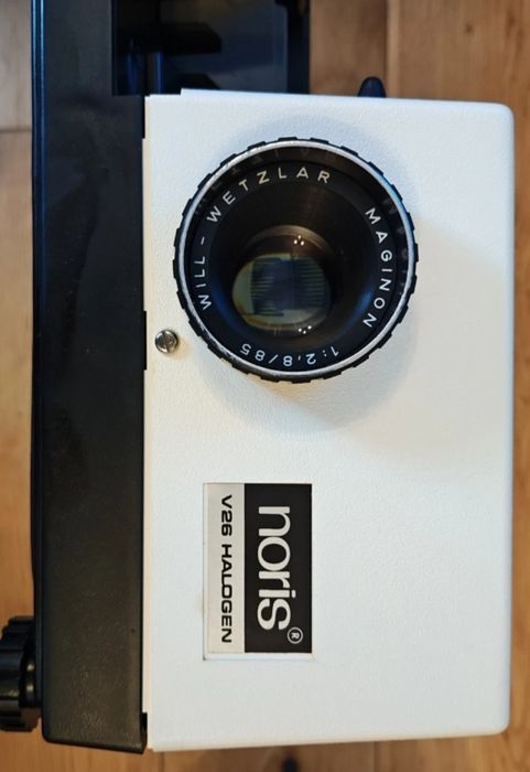 Projetor Vintage Noris V26 Halogen