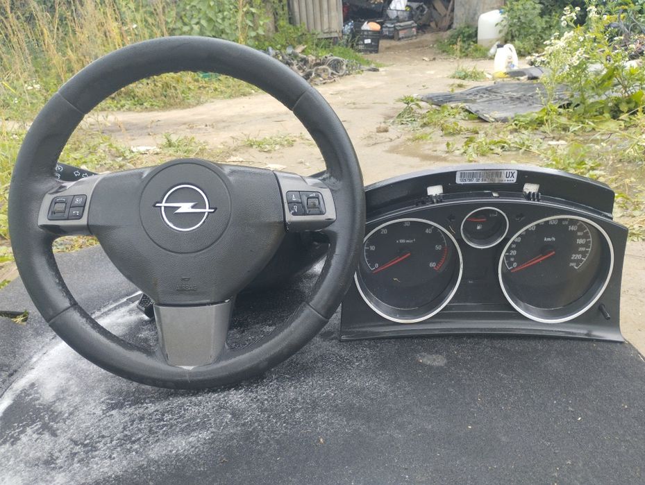 Продам руль OPEL ASTRA H, ZEFIRA B 2005-12р