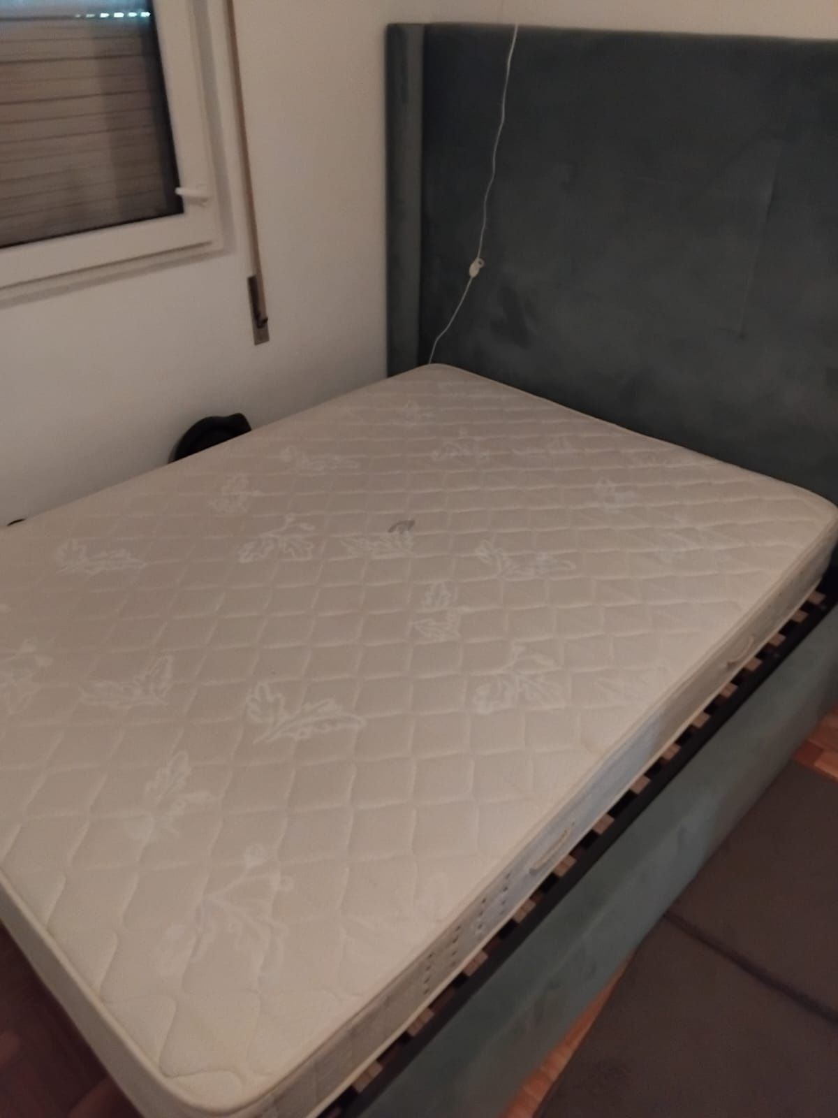 Cama de Casal com cabeceira