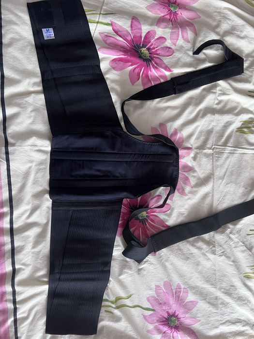 Бондаж для корекції осанки