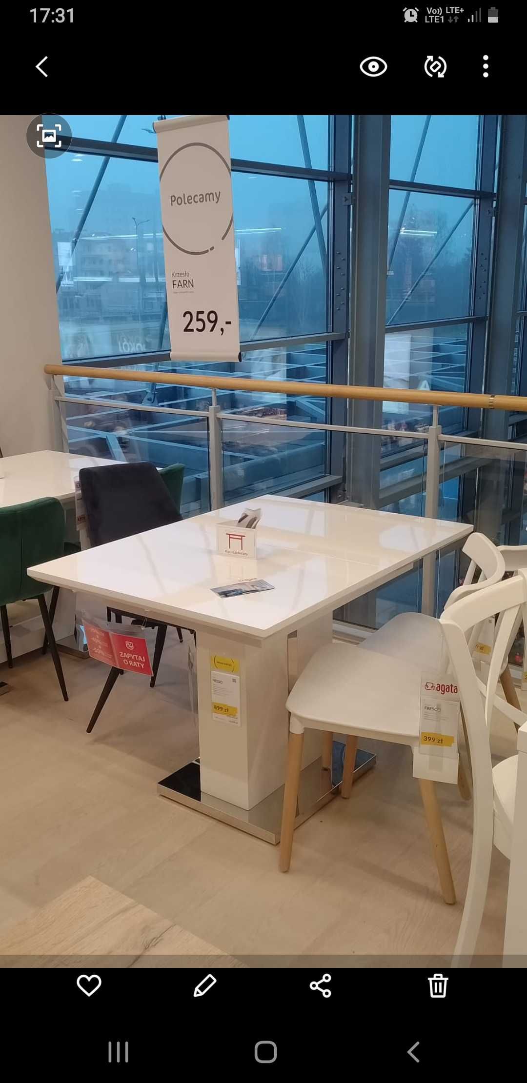 Nowy, stół Nesso,  rozkladany,wysoki połysk . Zapakowany.