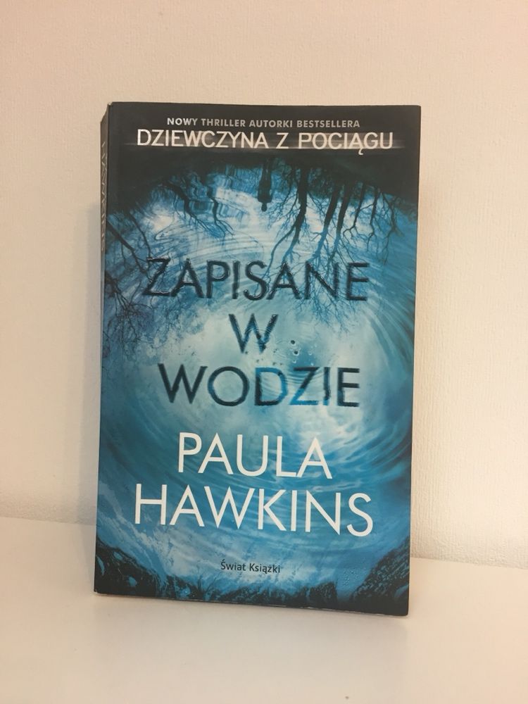 Paula Hawkins „zapisane w wodzie”