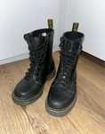 Glany Dr Martens