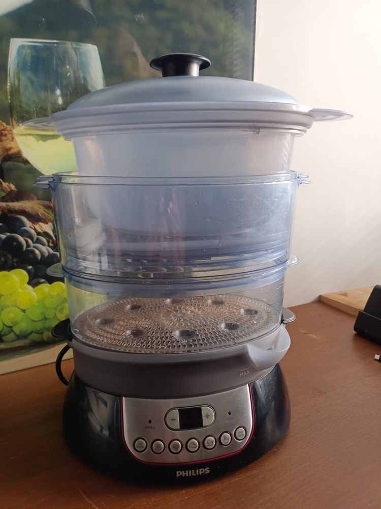 Parowar Philips z pojemnikami