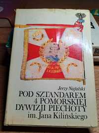 Książka pod sztandarem 4 pomorskiej dywizji piechoty 18