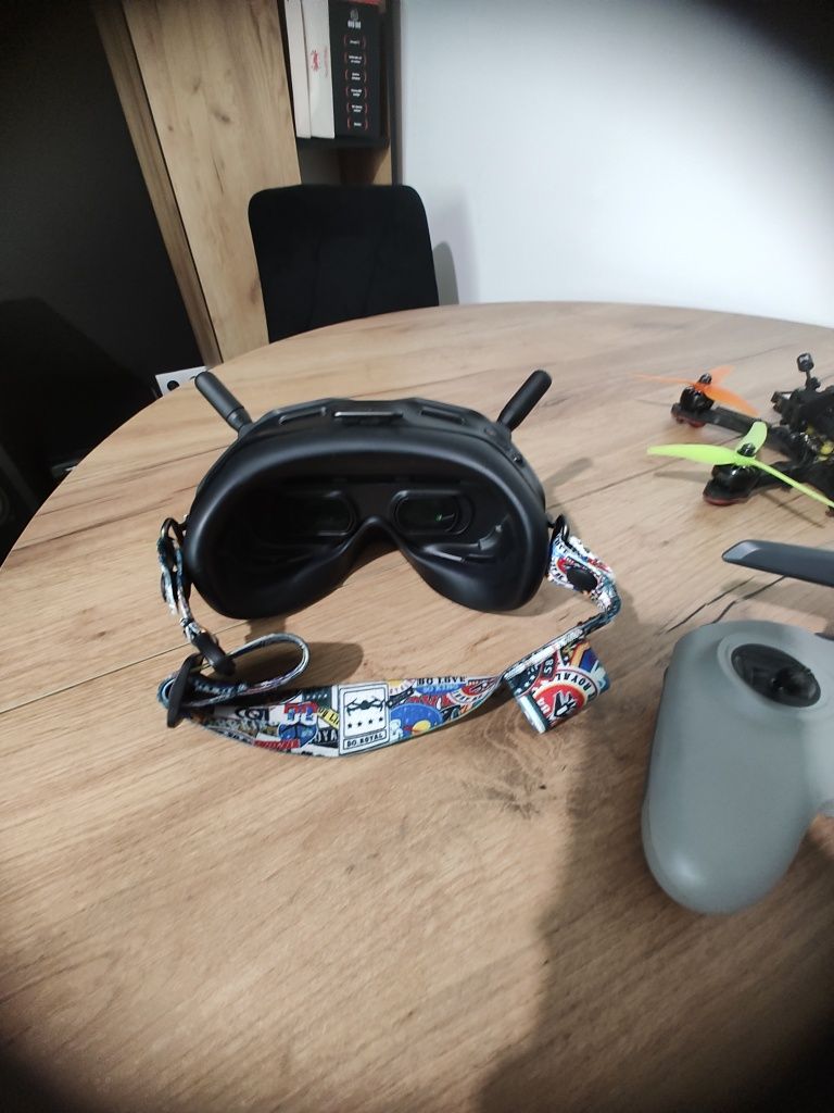 Dron DJI FPV+ Gogle v2 + Apex5