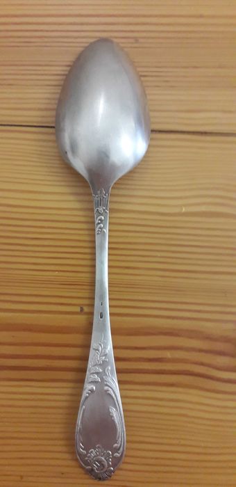 Ложка столовая серебрянная 72грамма