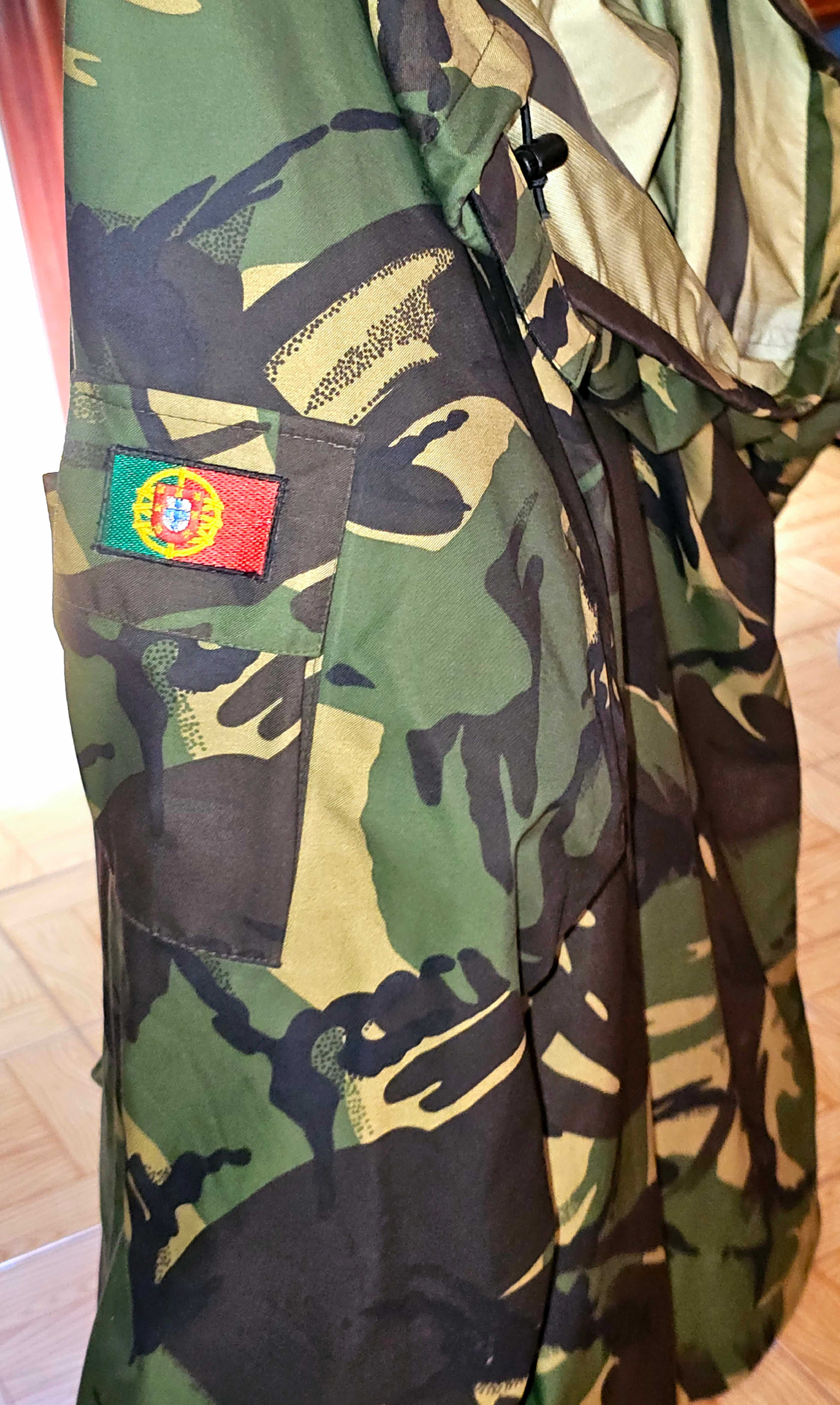 Vendo roupa militar NOVA