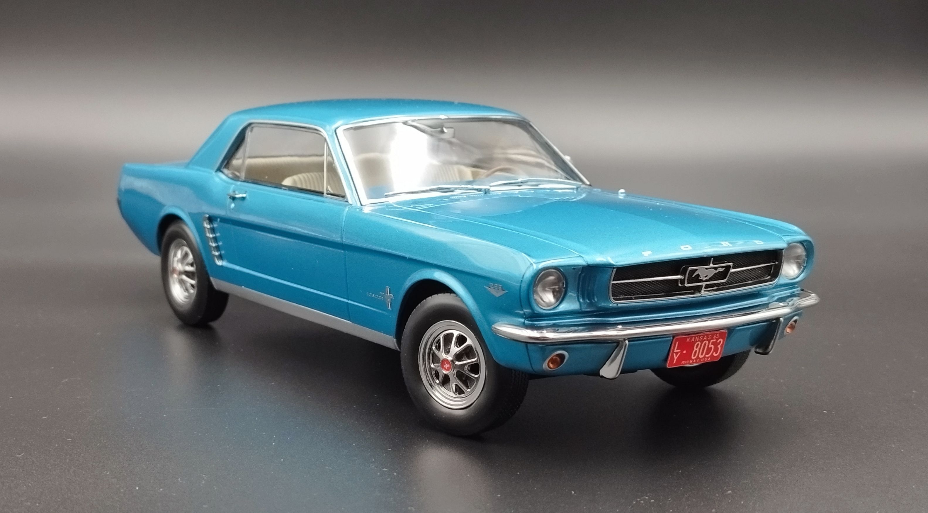 1:18 Norerv 1965 Ford Mustang Coupe model nowy