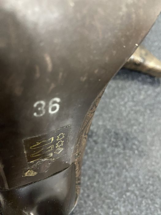 Sapatos altos senhora