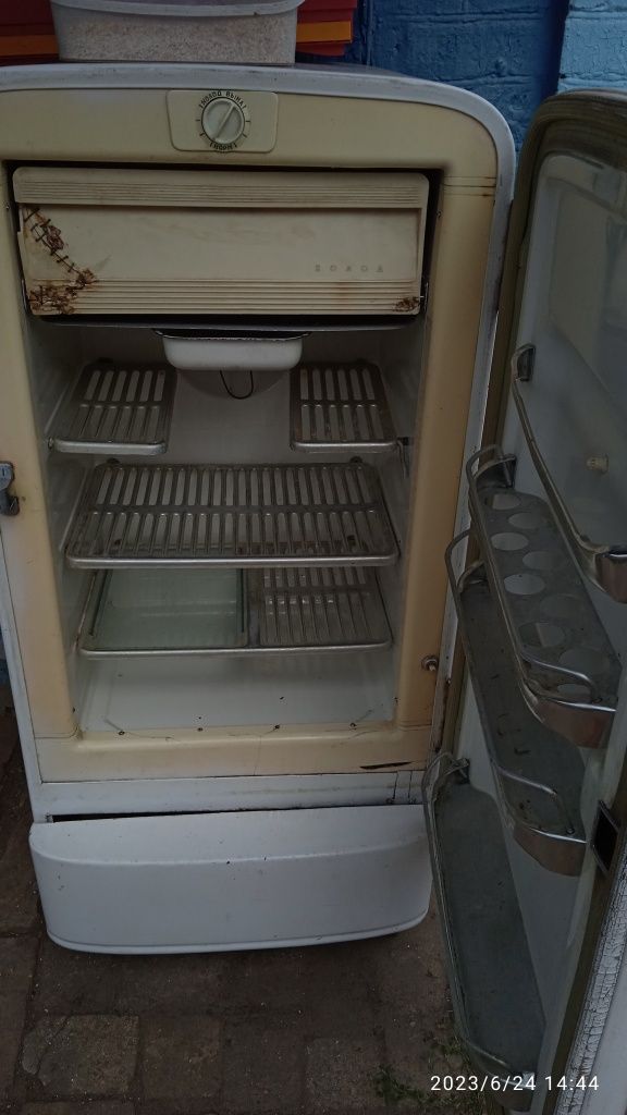 Продам холодильник мир ссср.в хорошем состоянии.самовивоз.