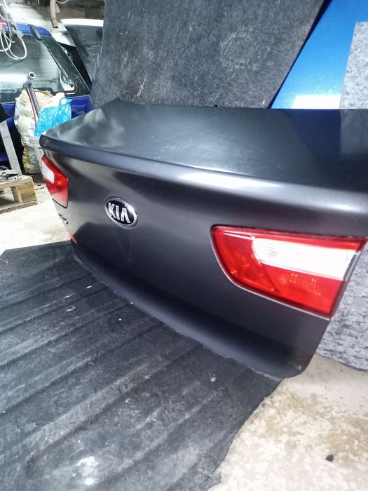 Кришка багажника седан Kia Rio 3 2012 2013 2014 2015 2016
