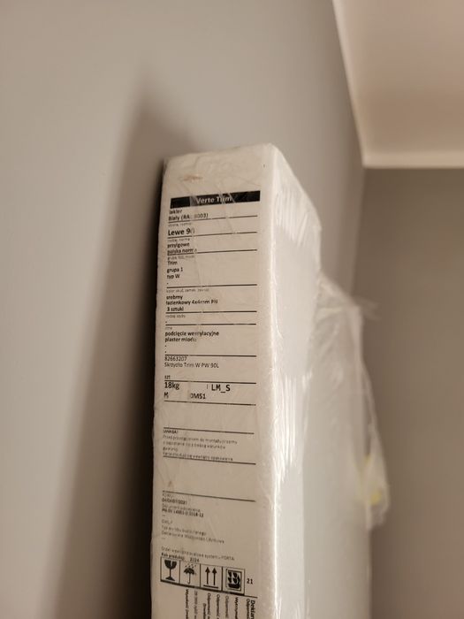 Sprzedam nowe białe drzwi łazienkowe Porta Trim W lewe 90cm z osciezni