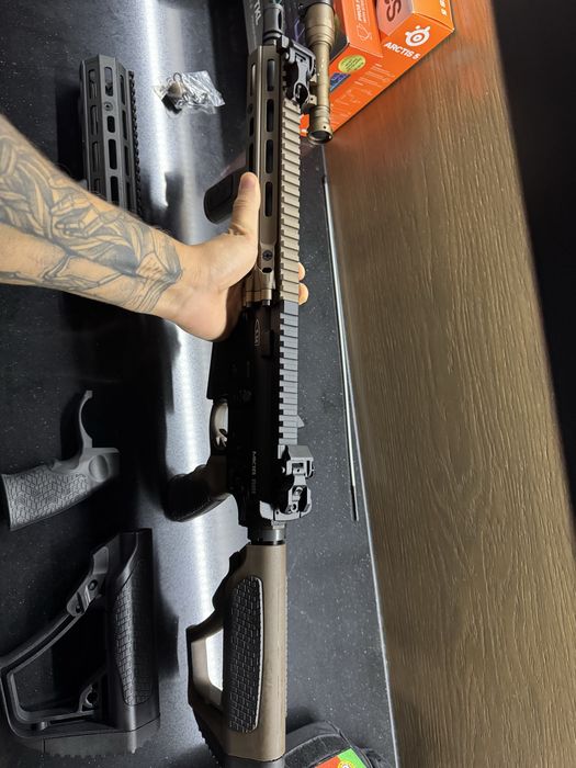 Replica Airsoft Cyma CGS DD MK16 GBBR