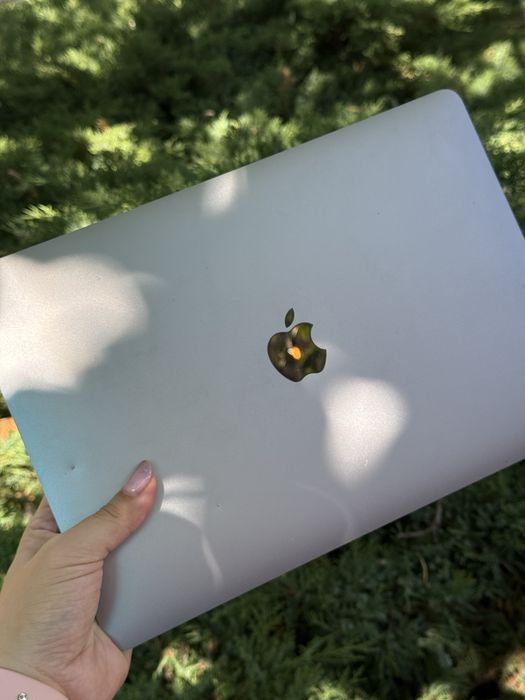 MacBook Air M1 2020 8/256GB