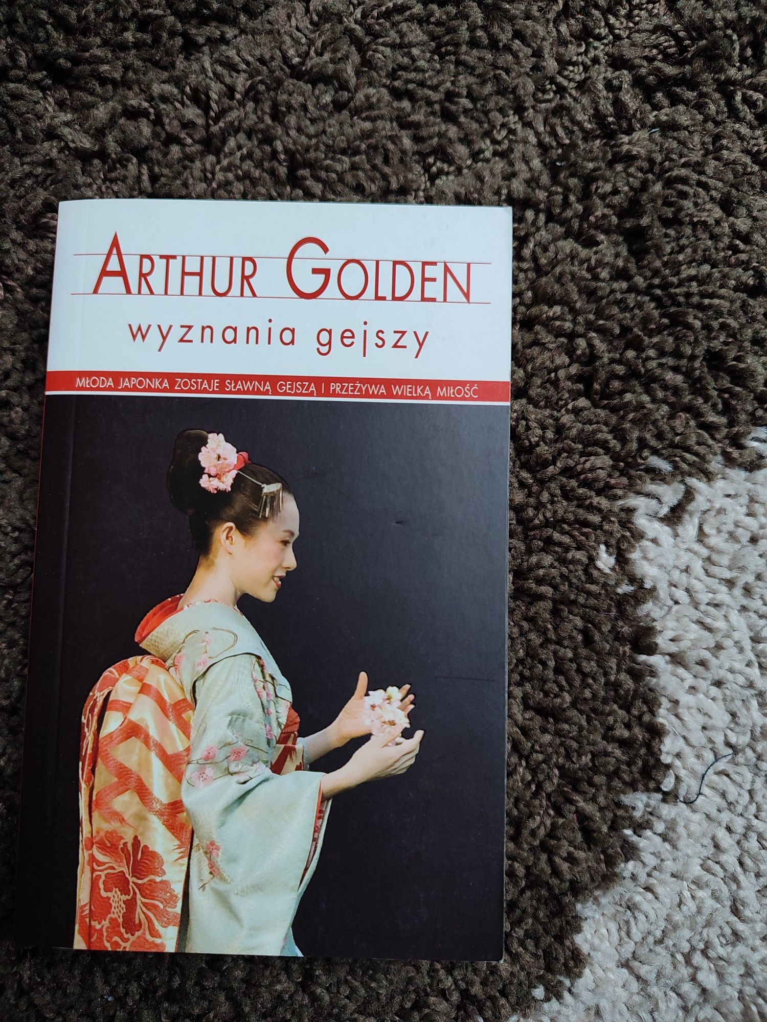 "Wyznania gejszy" Arthur Golden i" Arabska perła"