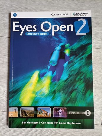 Eyes open 2 student's open książka