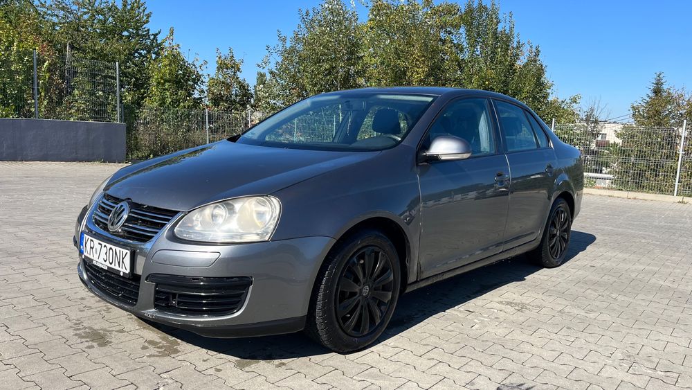 Volkswagen Jetta 2010rok 2.5 benzyna AUTOMAT