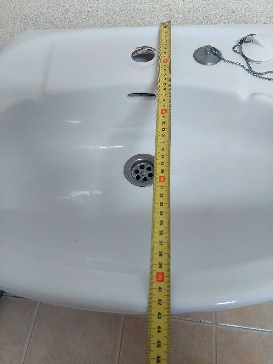Lavatório WC branco Sanitana