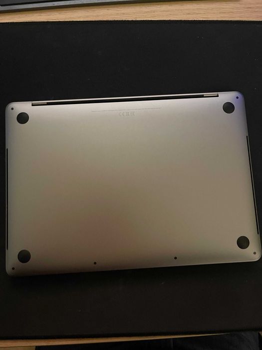Macbook Pro 13" 2020 | i5 | 16GB RAM | 512 GB de espaço