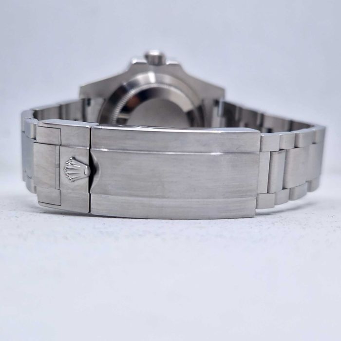 Rolex Submariner (No Date) 114060