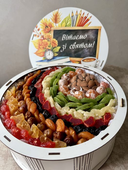 Букет з сухофруктів солодкий букет з цукерок мясний букет дитячий