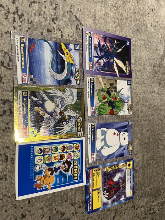 Cartas digimon. .