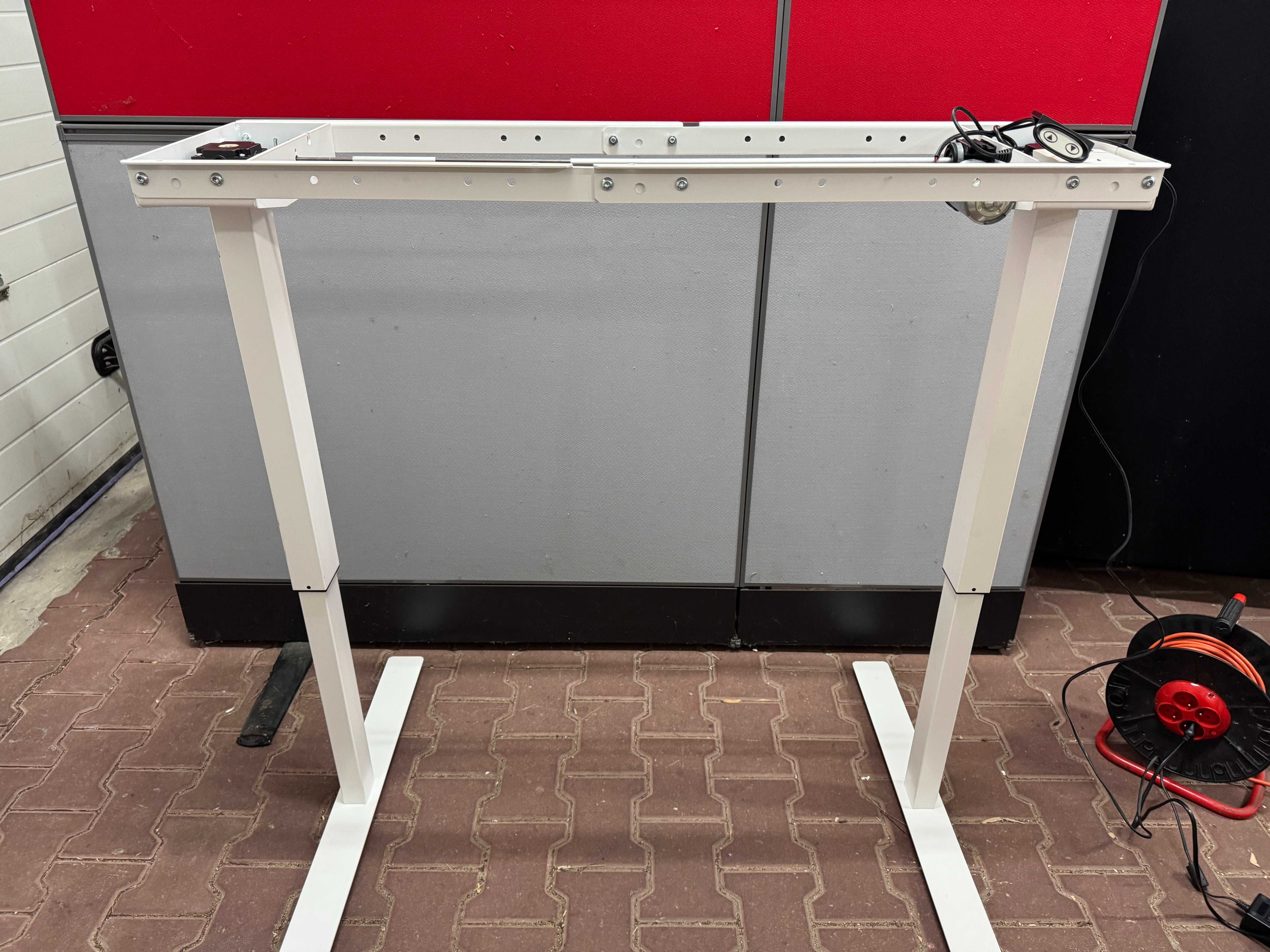 Stelaż z elektryczną regulacją biurko Ketterer Niemcy opcje