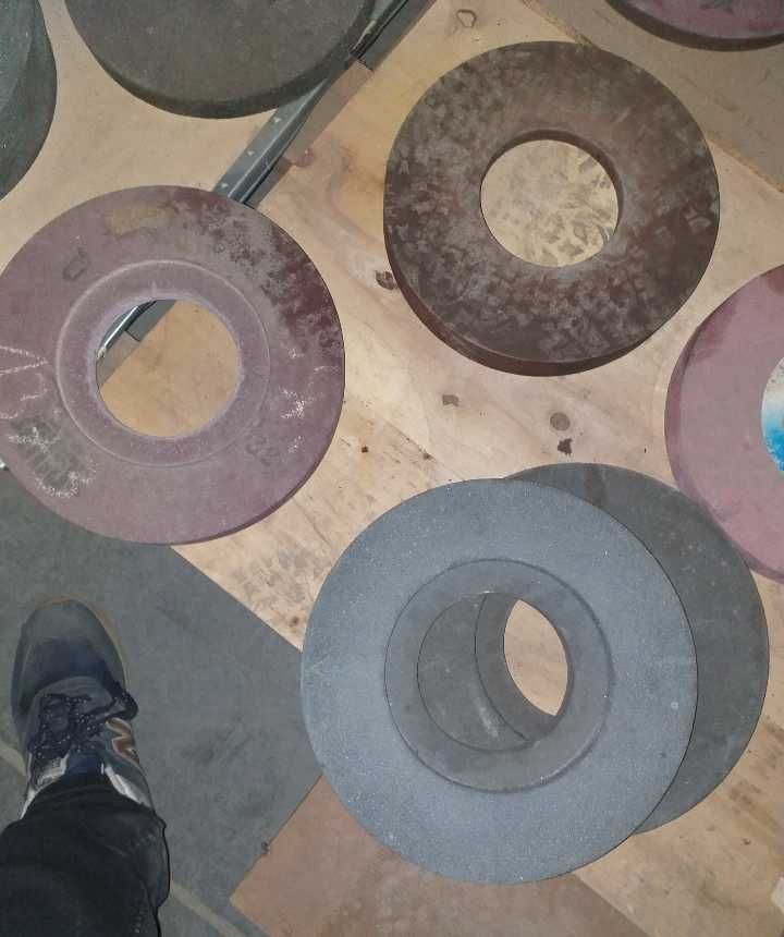 Tarcze szlifierskie różne do 60cm śr