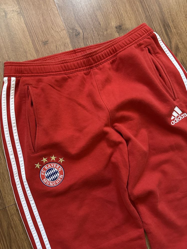 Спортивні штани Adidas y2k