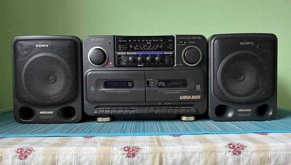 Магнітола Sony CFS-715L (Tuner/Tape/Aux).