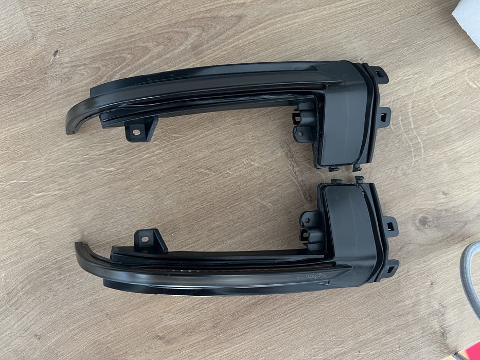 Покажчики поворотів для AUDI