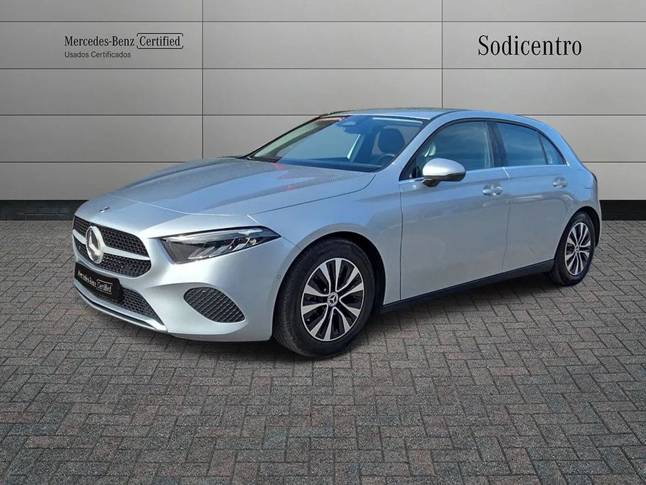 Mercedes-Benz A 200 Standard