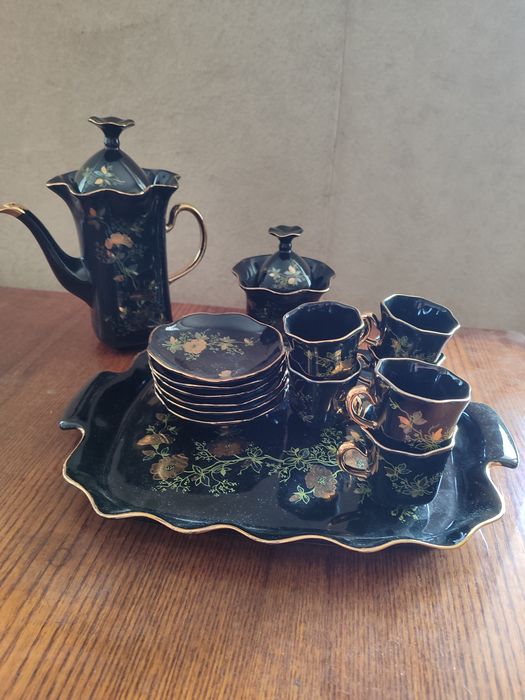 Кавовий сервіз з підносом