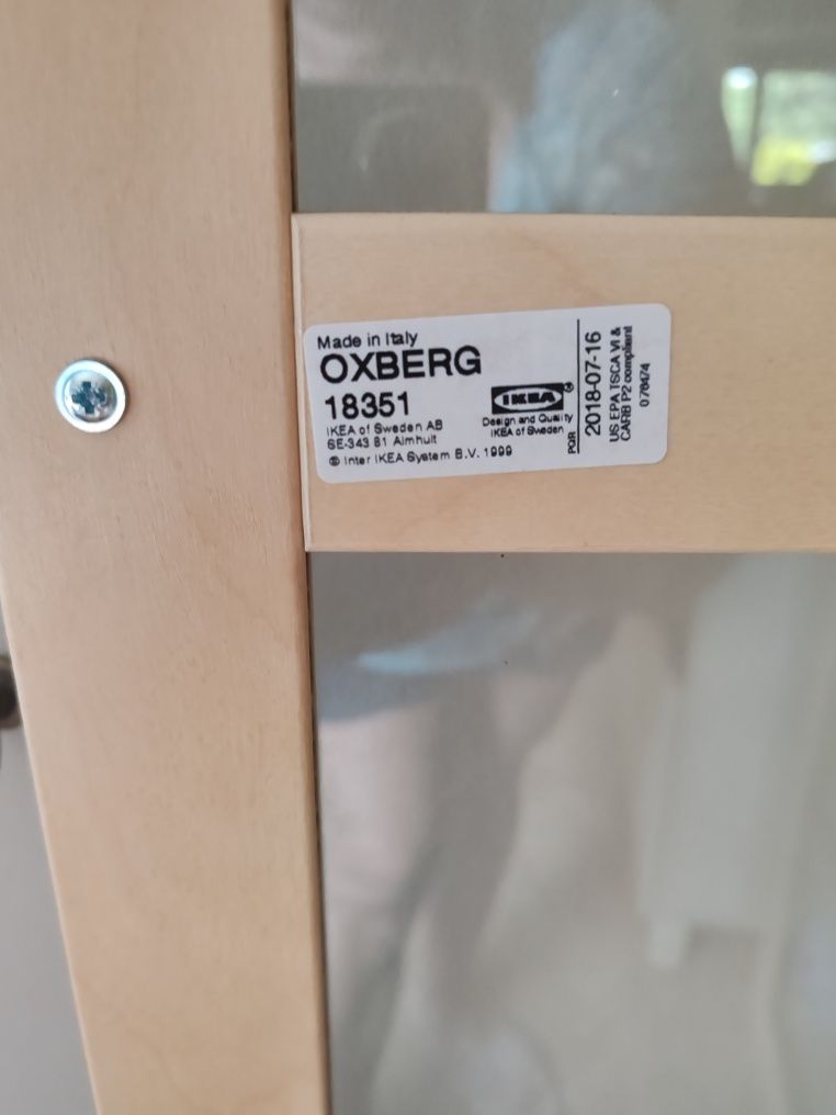 Witryna Billy OxBerg Ikea