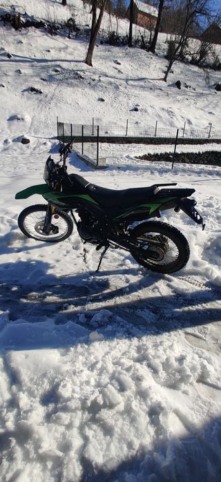 Продам гарний обслужений мотоцикл