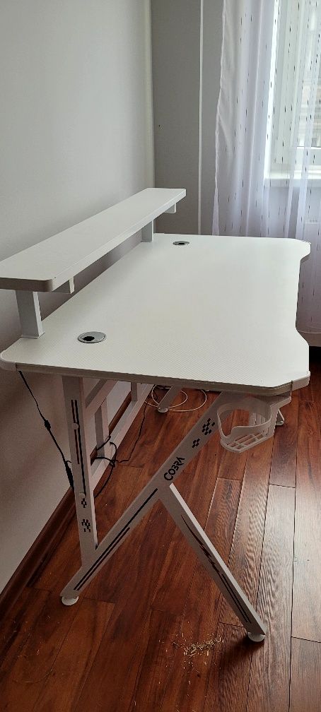 Biurko Cobra CRF4011RGB LEDOWE Białe