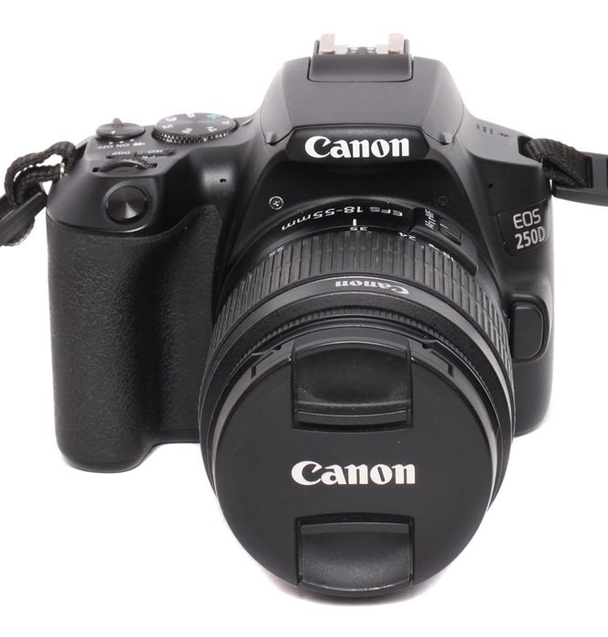 Canon 250D + 18-55/3.5-5.6 EF-S III stan jak nowy