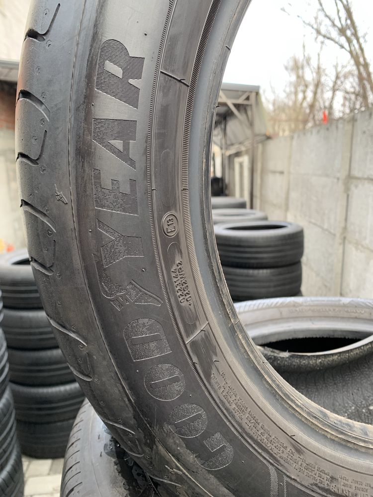 Летние шины 215/55 R17 Goodyear Efficientgrip Performance 2