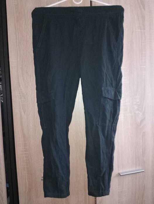 Nowe spodnie chłopięce H&M r. 140