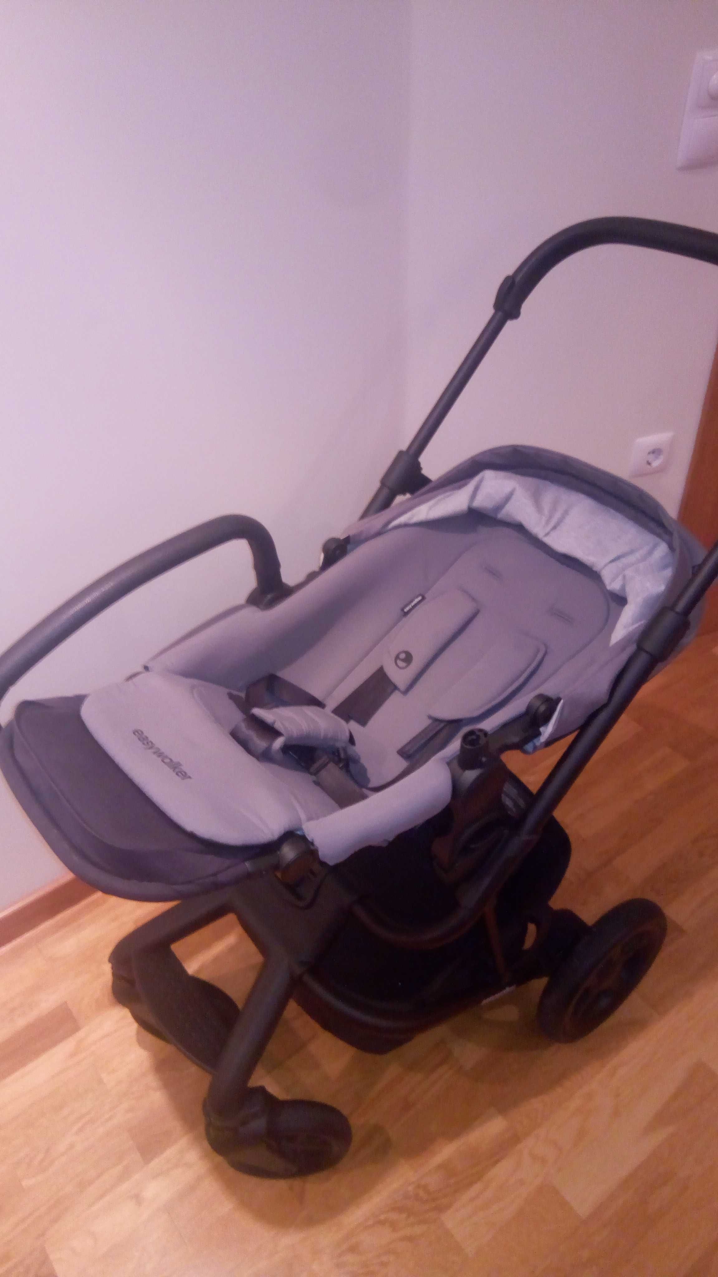 Carrinho passeio Easywalker Harvey 2, estado igual a novo